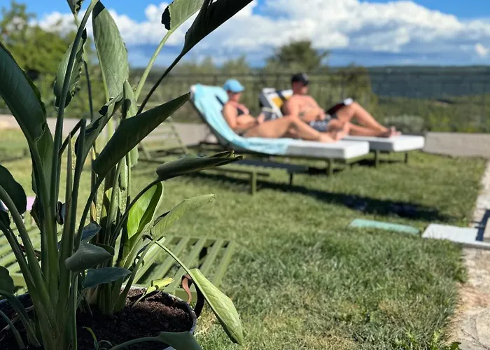 Nocleg ze śniadaniem Casa Priani 4*
