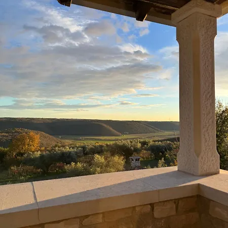 Casa Priani 4*
