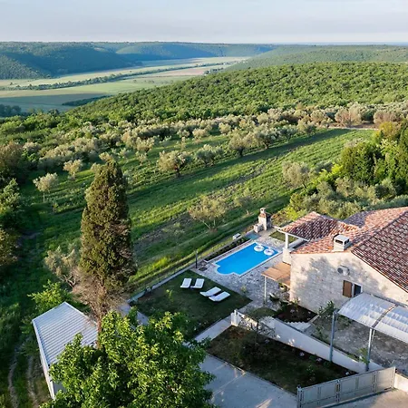 ベッド・アンド・ブレックファスト Casa Priani Krasica