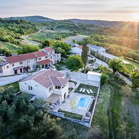 Casa Priani 4*